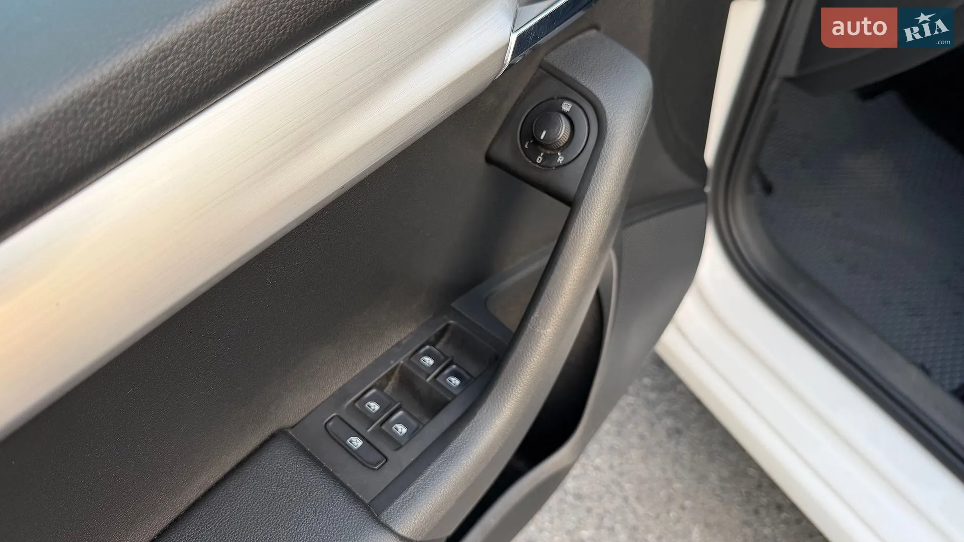2019 Skoda Octavia - мініатюра 19