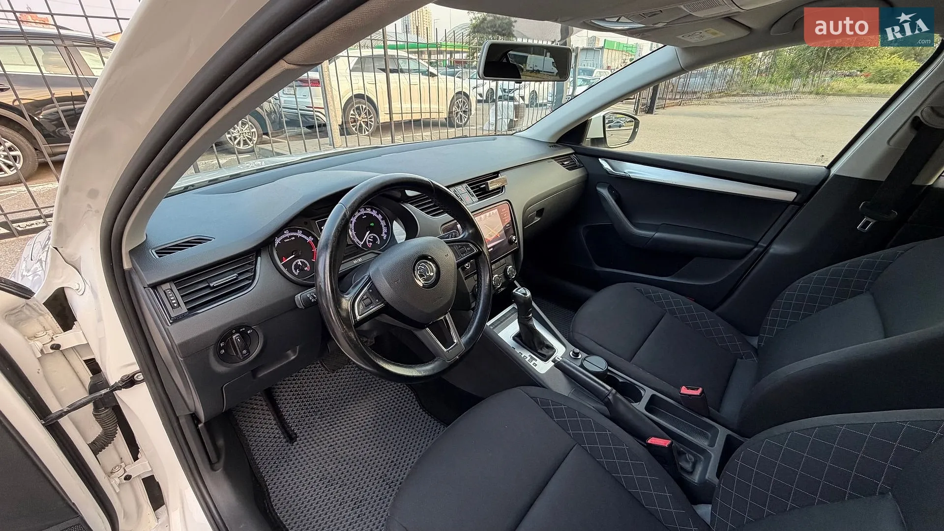 2019 Skoda Octavia - мініатюра 22