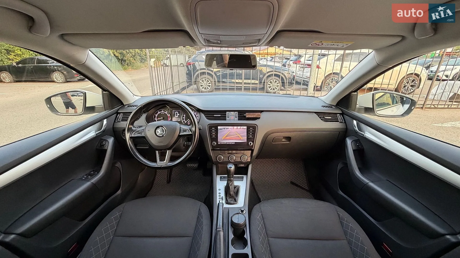 2019 Skoda Octavia - мініатюра 32