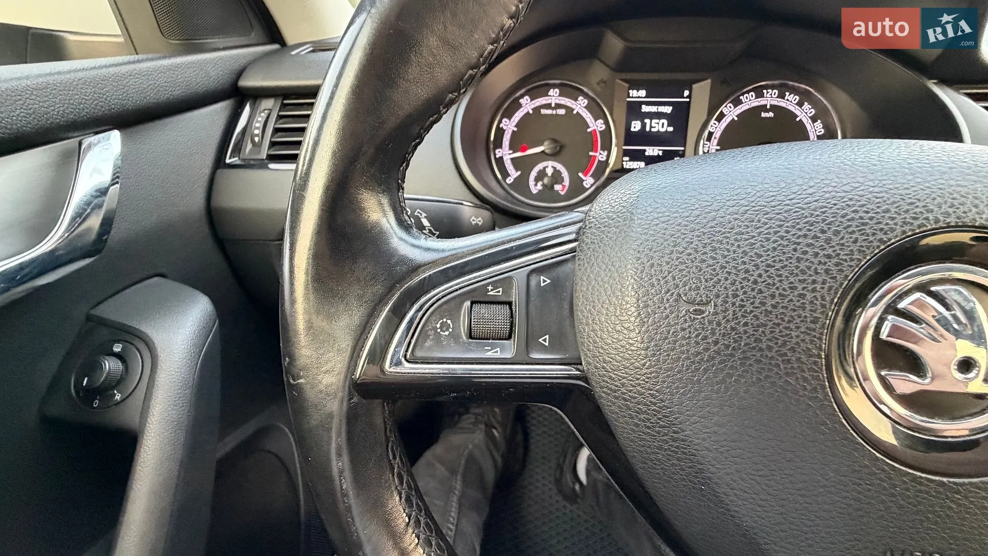 2019 Skoda Octavia - мініатюра 42