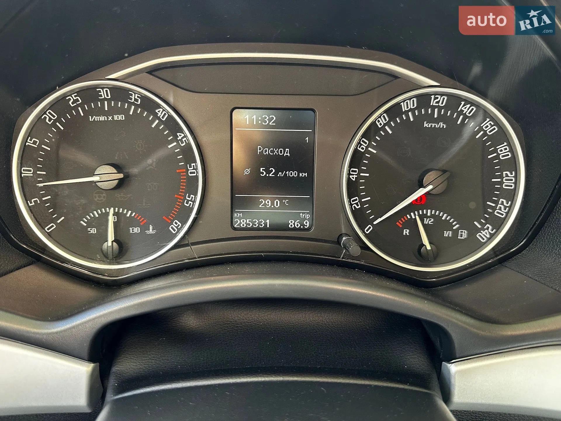 2010 Skoda Octavia - мініатюра 39