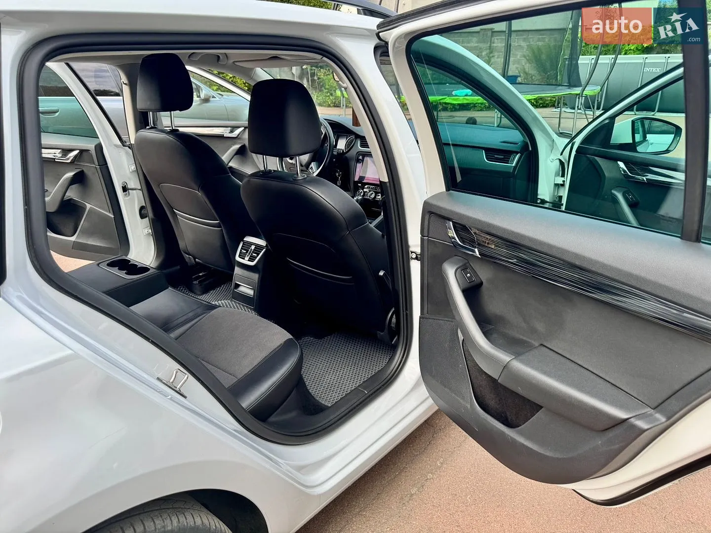 2018 Skoda Octavia - мініатюра 15