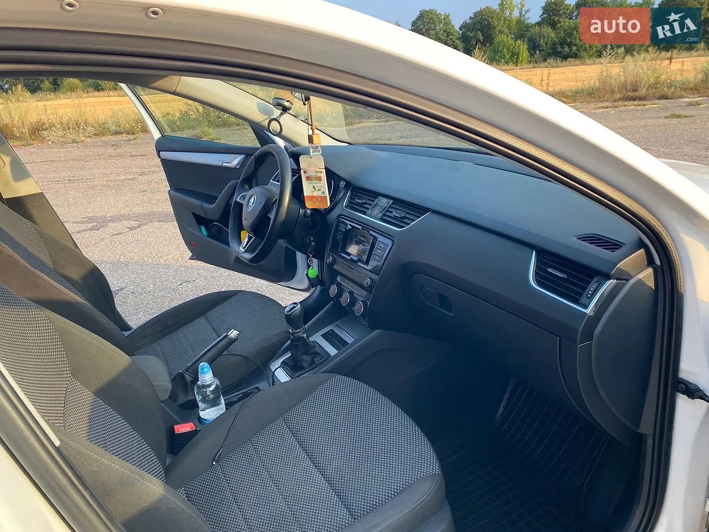 2015 Skoda Octavia - мініатюра 13