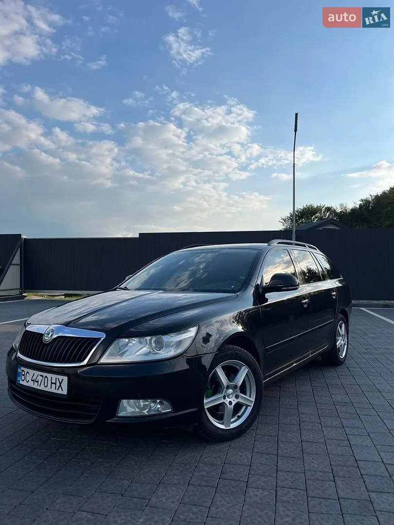 2011 Skoda Octavia - фото 1