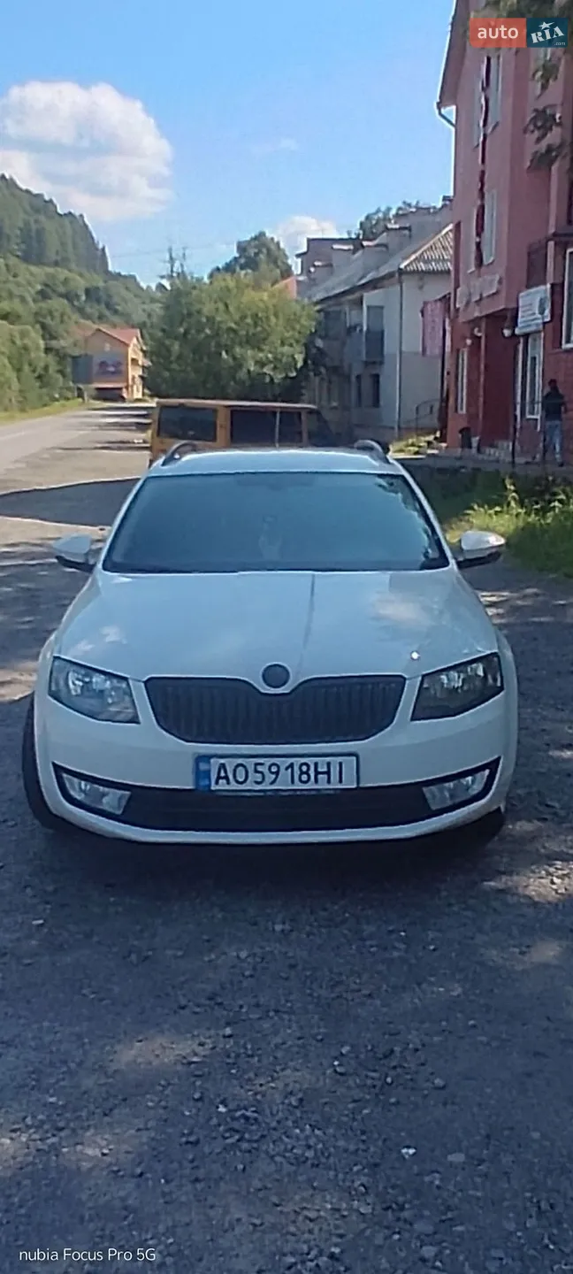 2013 Skoda Octavia - фото 1