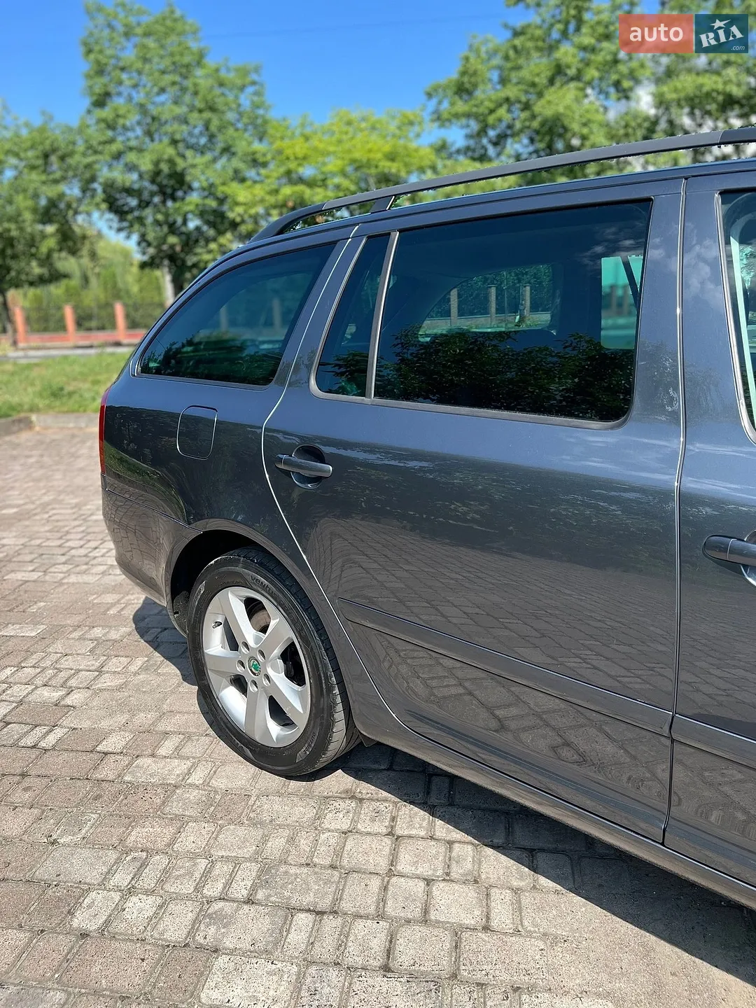 2011 Skoda Octavia - мініатюра 13