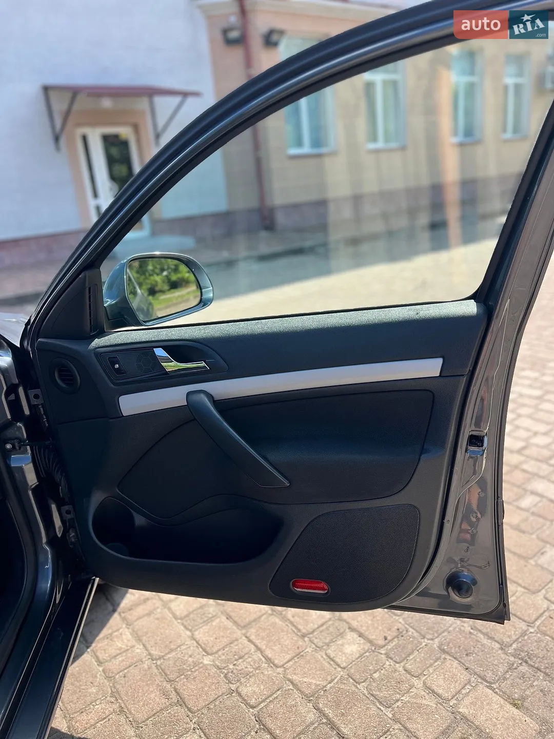 2011 Skoda Octavia - мініатюра 25