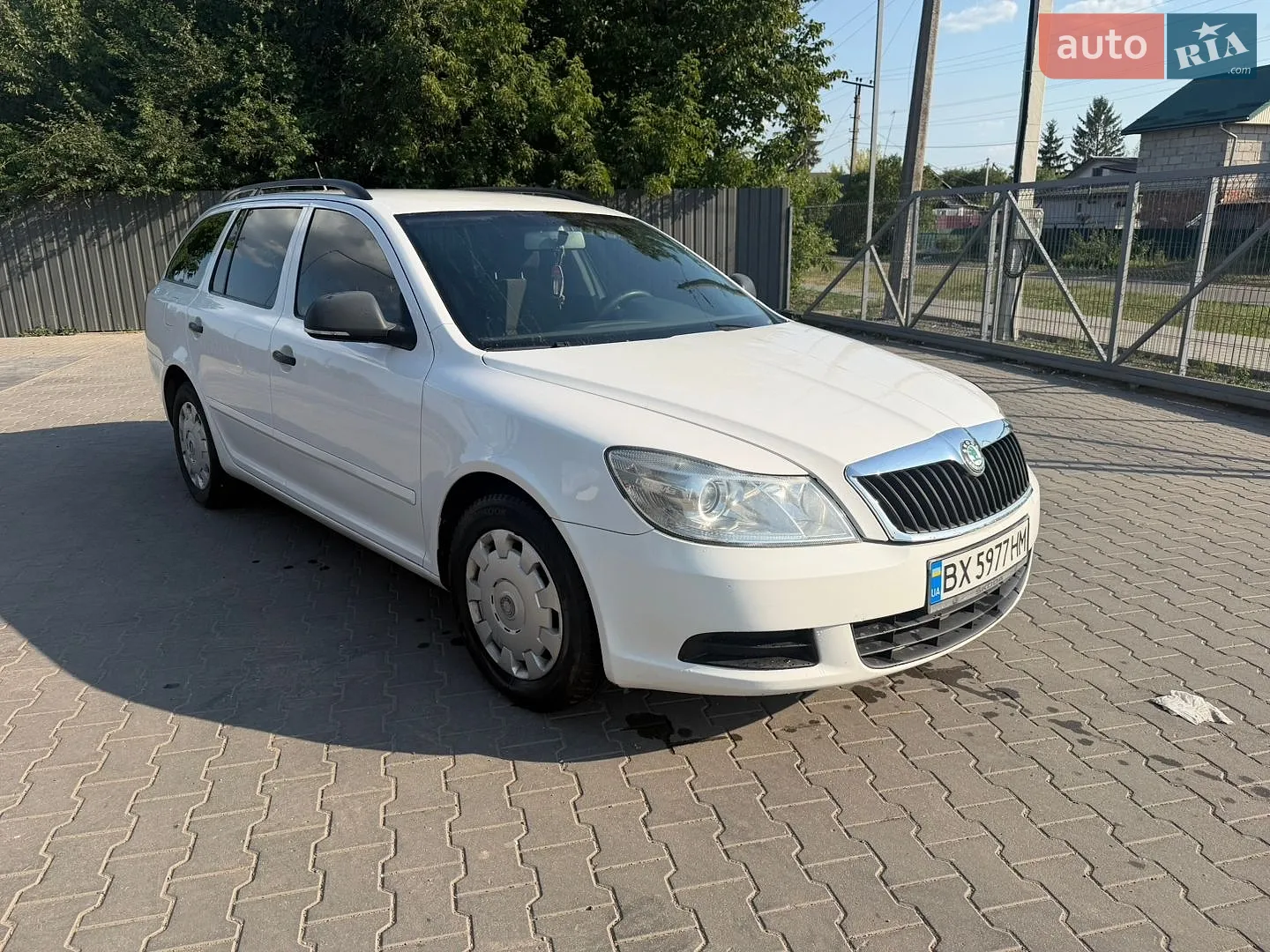 2011 Skoda Octavia - мініатюра 2
