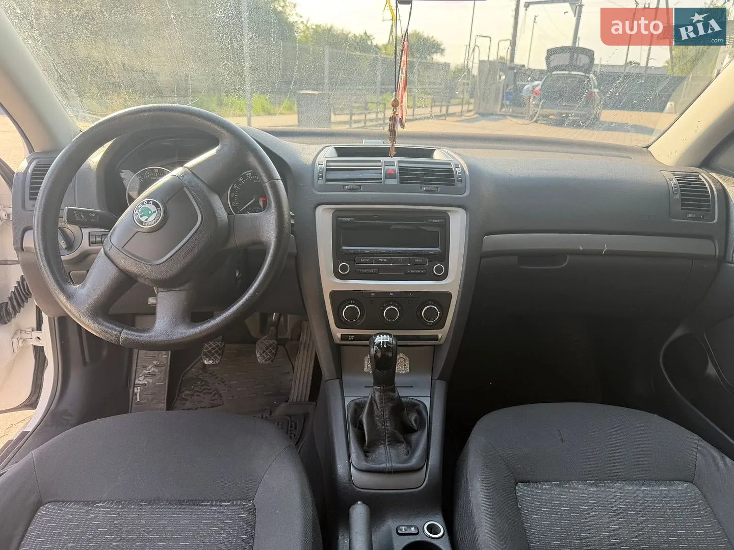 2011 Skoda Octavia - мініатюра 13