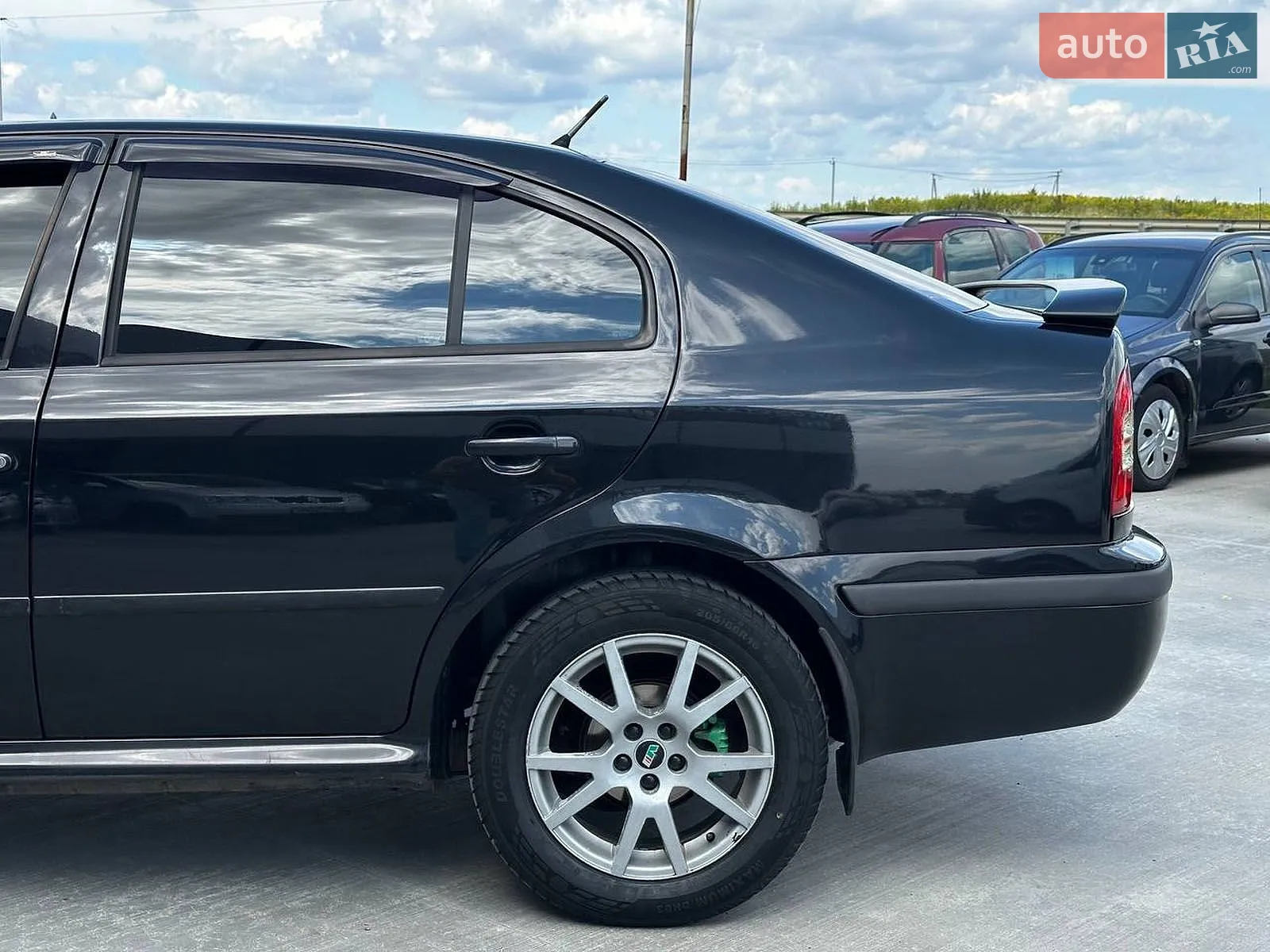 2010 Skoda Octavia - мініатюра 10