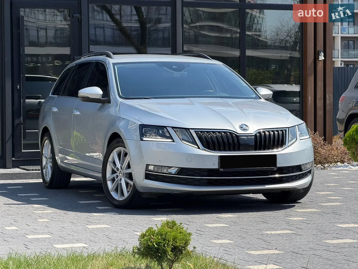 2017 Skoda Octavia - мініатюра 8