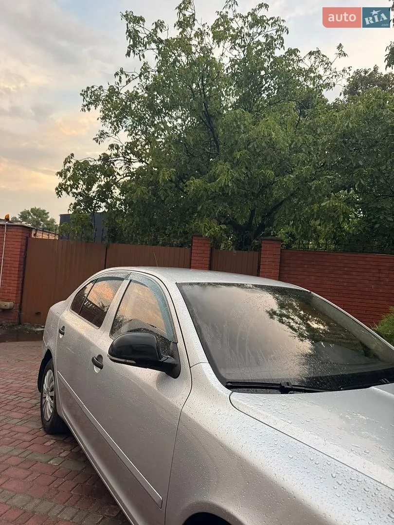 2011 Skoda Octavia - мініатюра 8