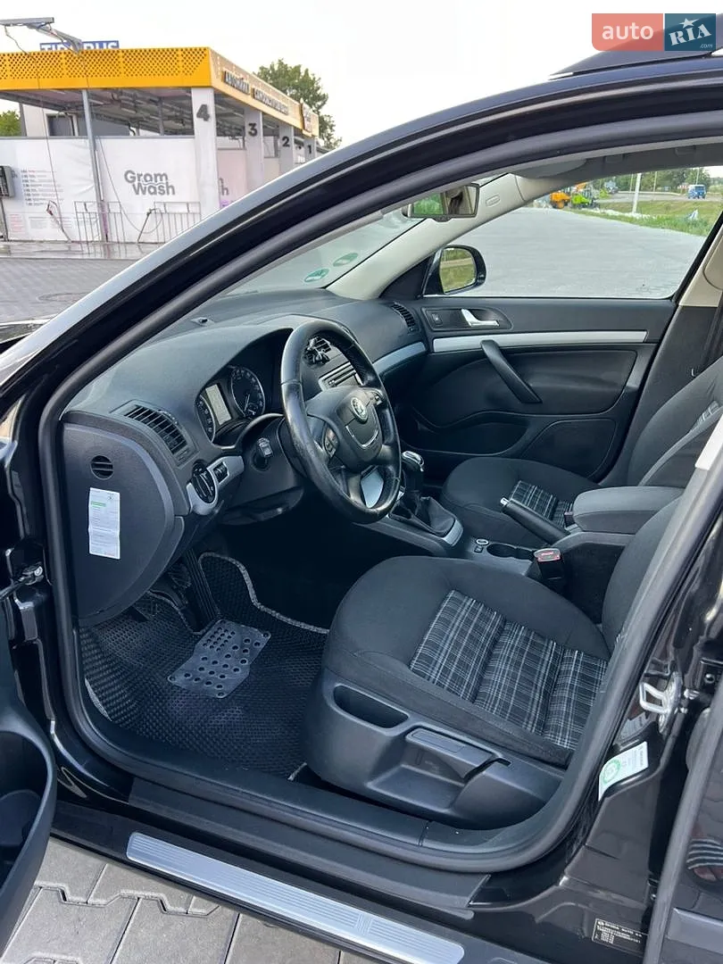 2012 Skoda Octavia - мініатюра 8