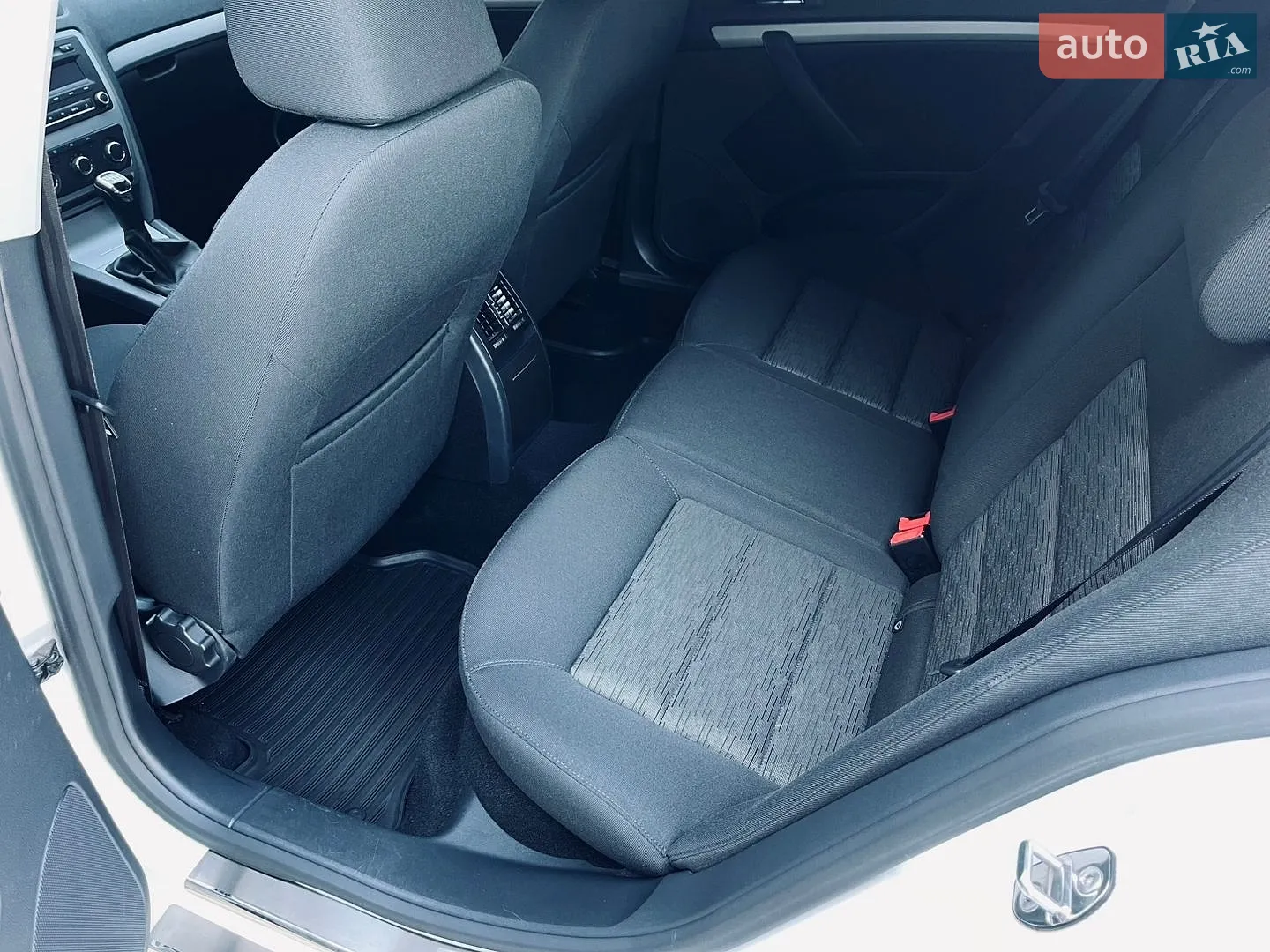 2013 Skoda Octavia - мініатюра 19