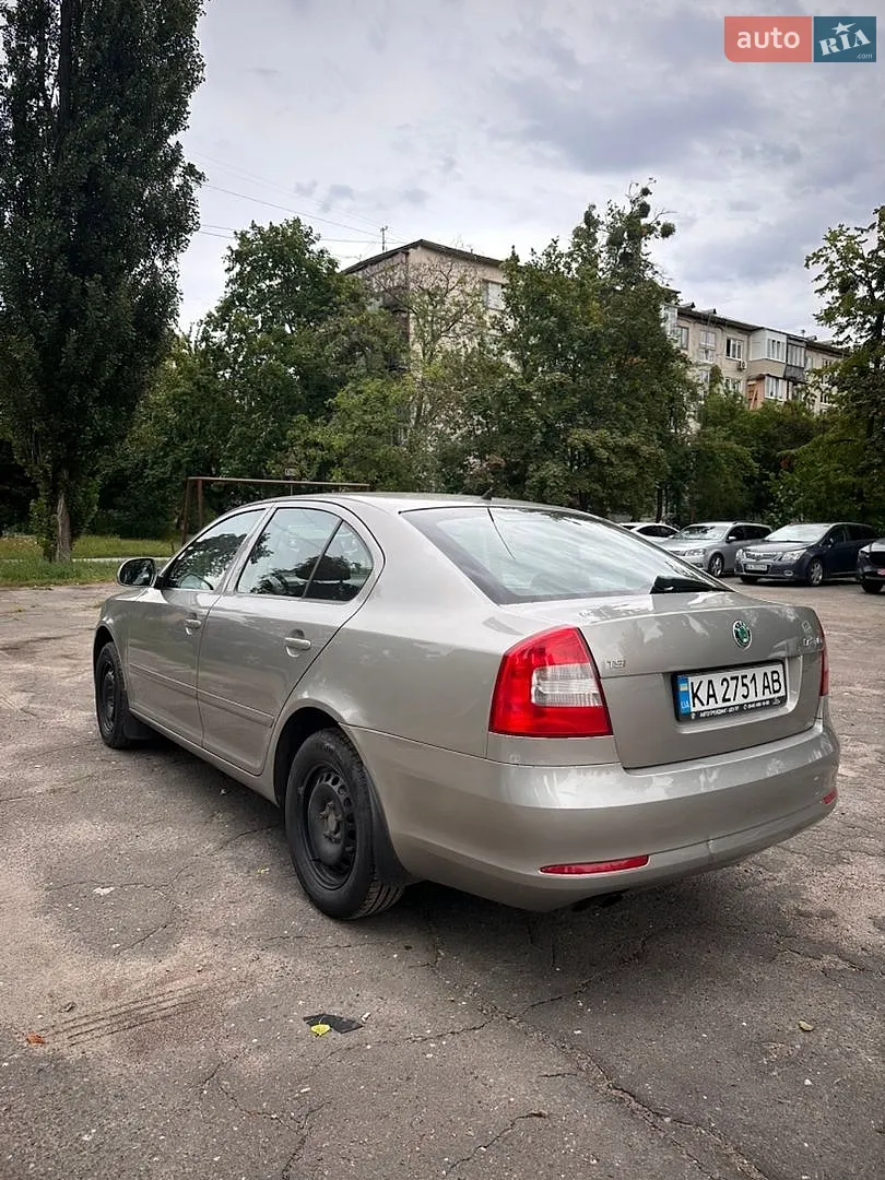 2011 Skoda Octavia - мініатюра 6