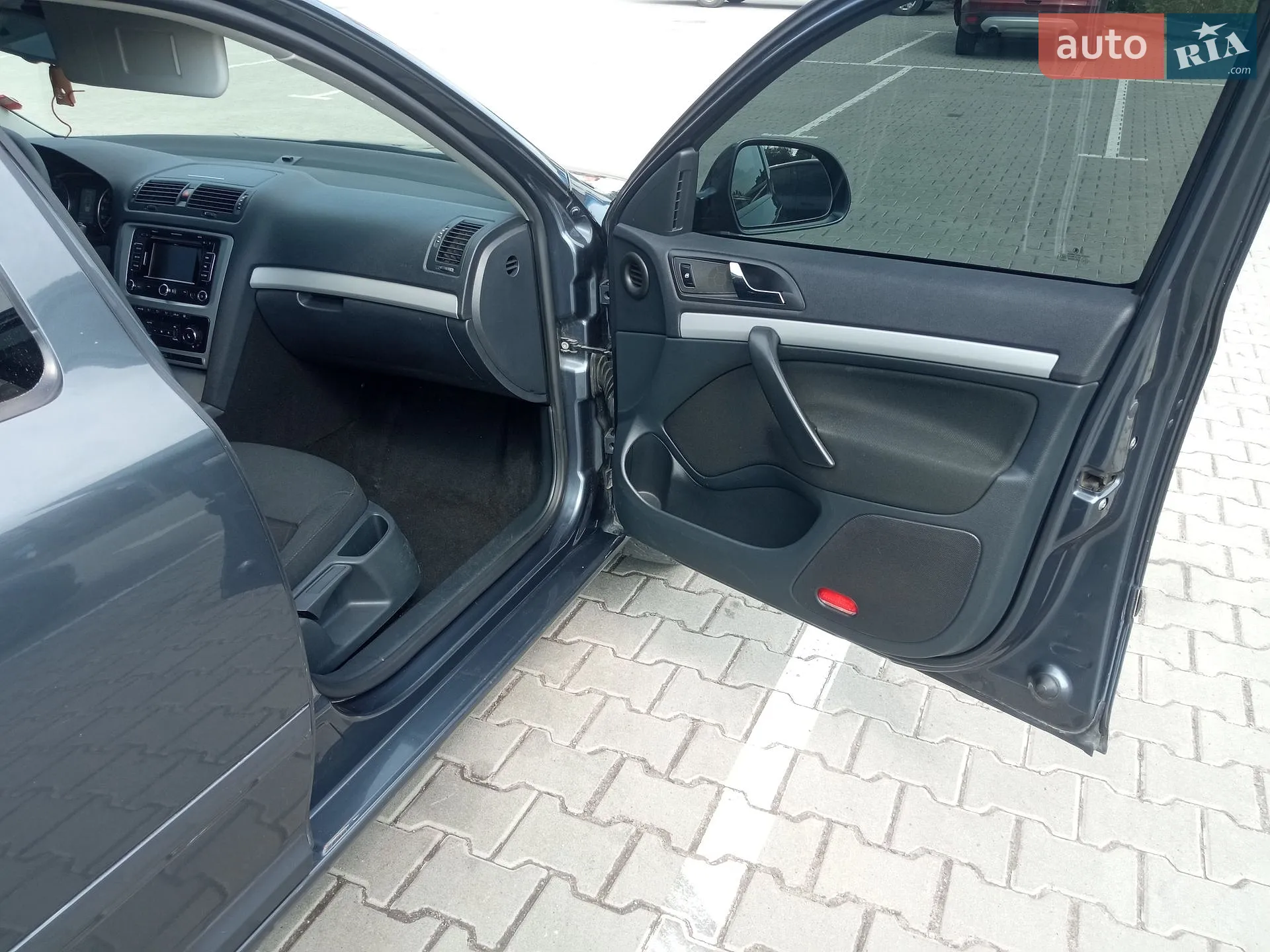 2012 Skoda Octavia - мініатюра 11