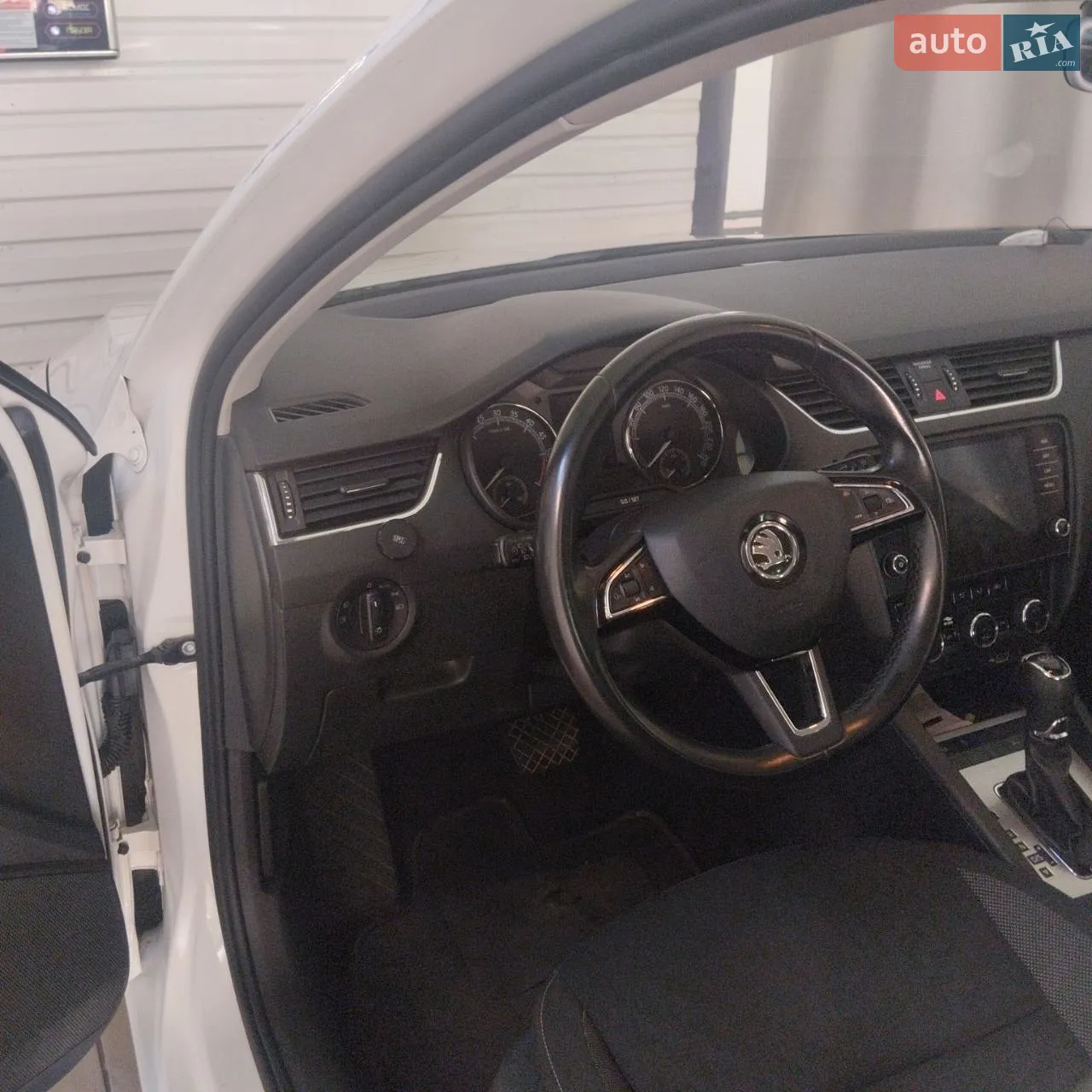 2019 Skoda Octavia - мініатюра 13