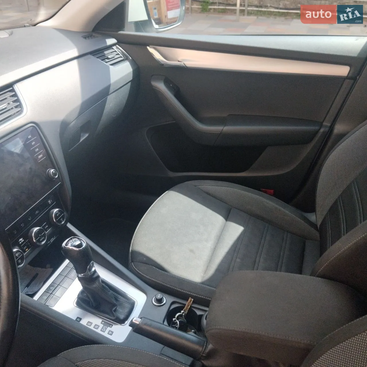 2019 Skoda Octavia - мініатюра 24