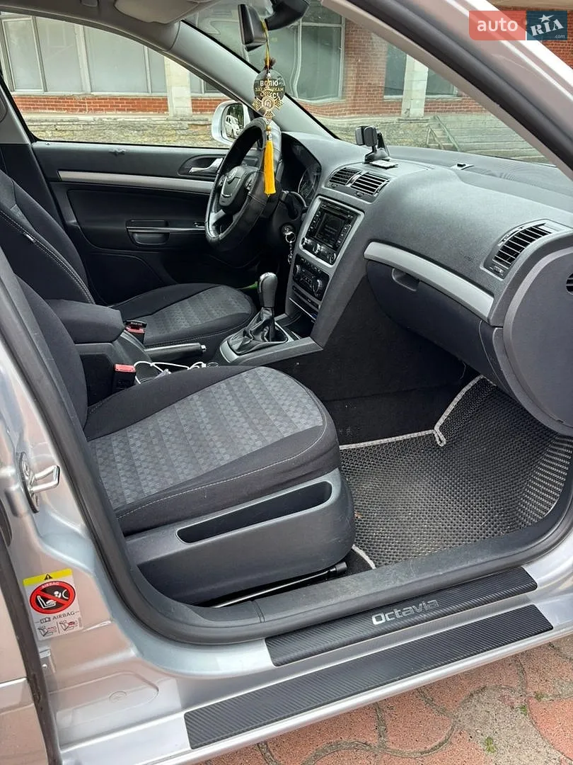 2012 Skoda Octavia - мініатюра 13