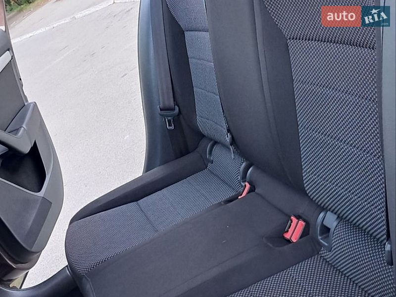 Лифтбек Skoda Octavia 2013 в Желтых Водах