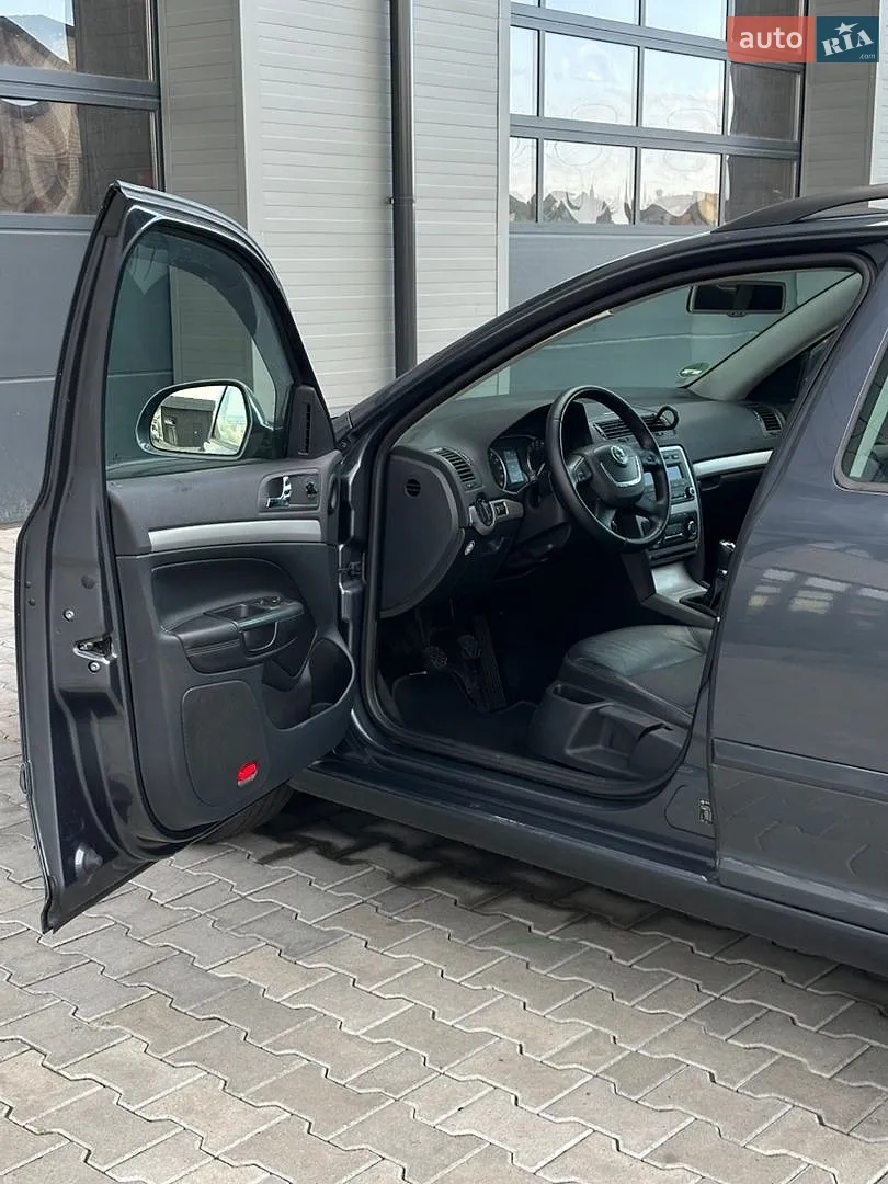 2011 Skoda Octavia - мініатюра 29
