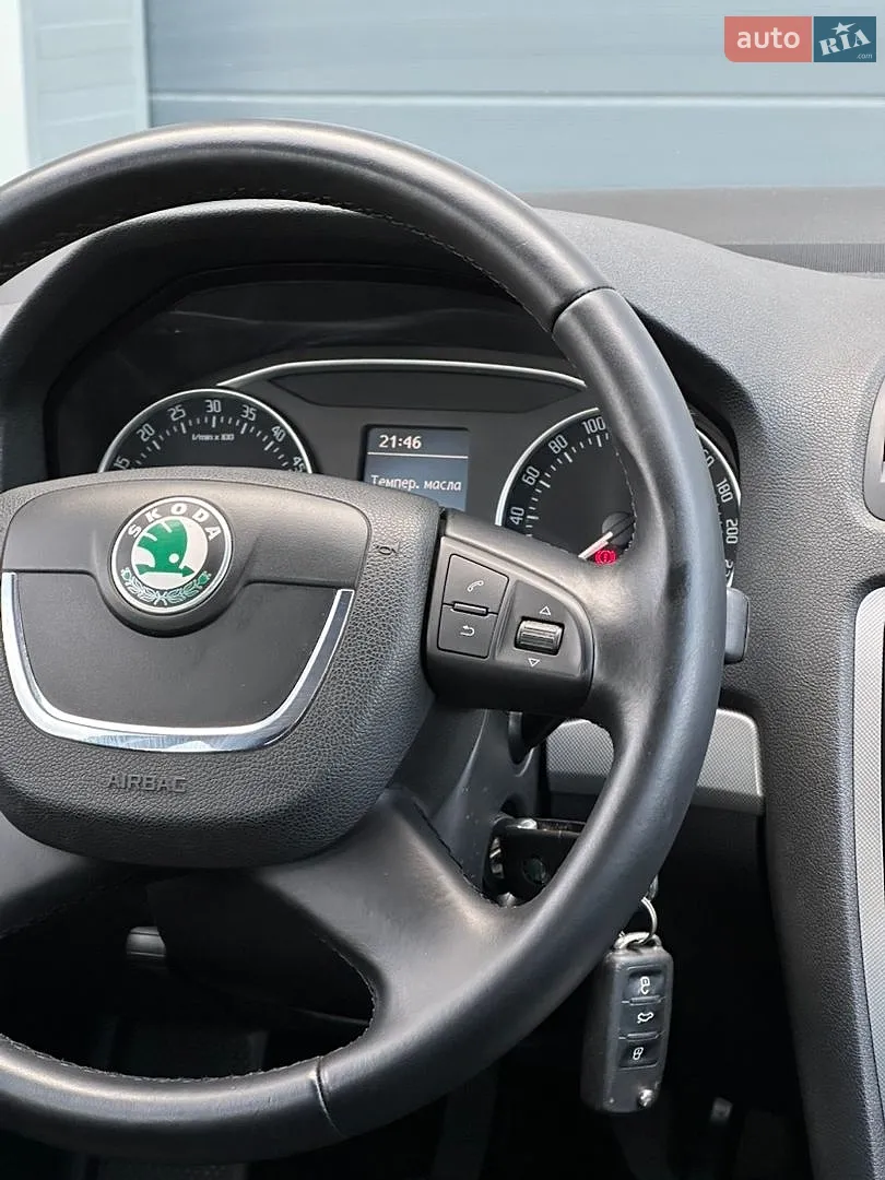 2011 Skoda Octavia - мініатюра 38