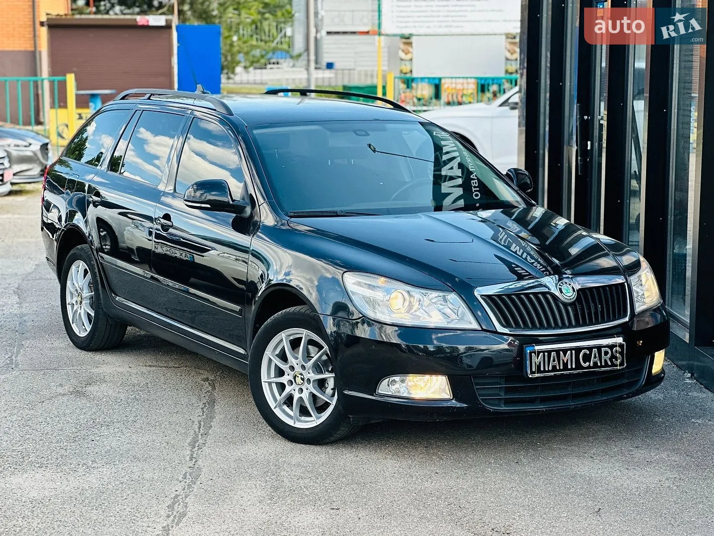 2010 Skoda Octavia - мініатюра 8