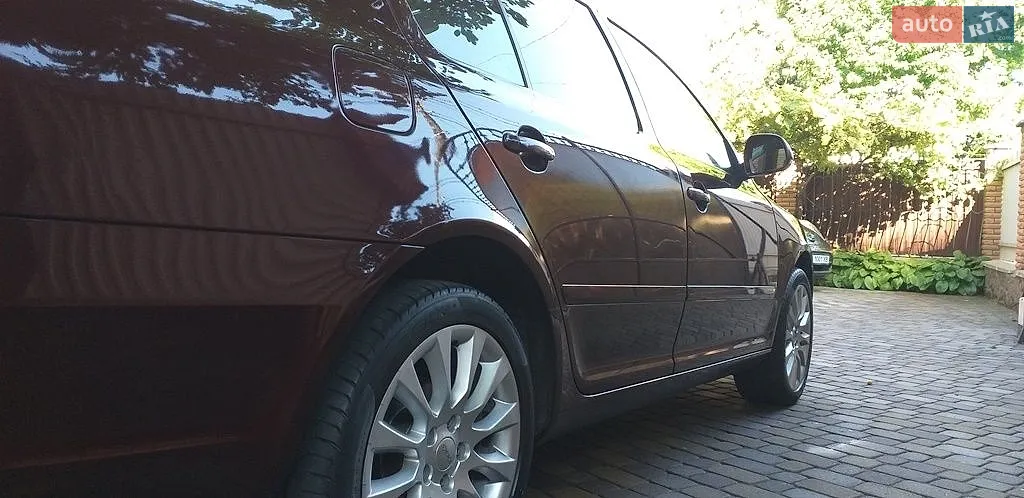 2011 Skoda Octavia - мініатюра 13