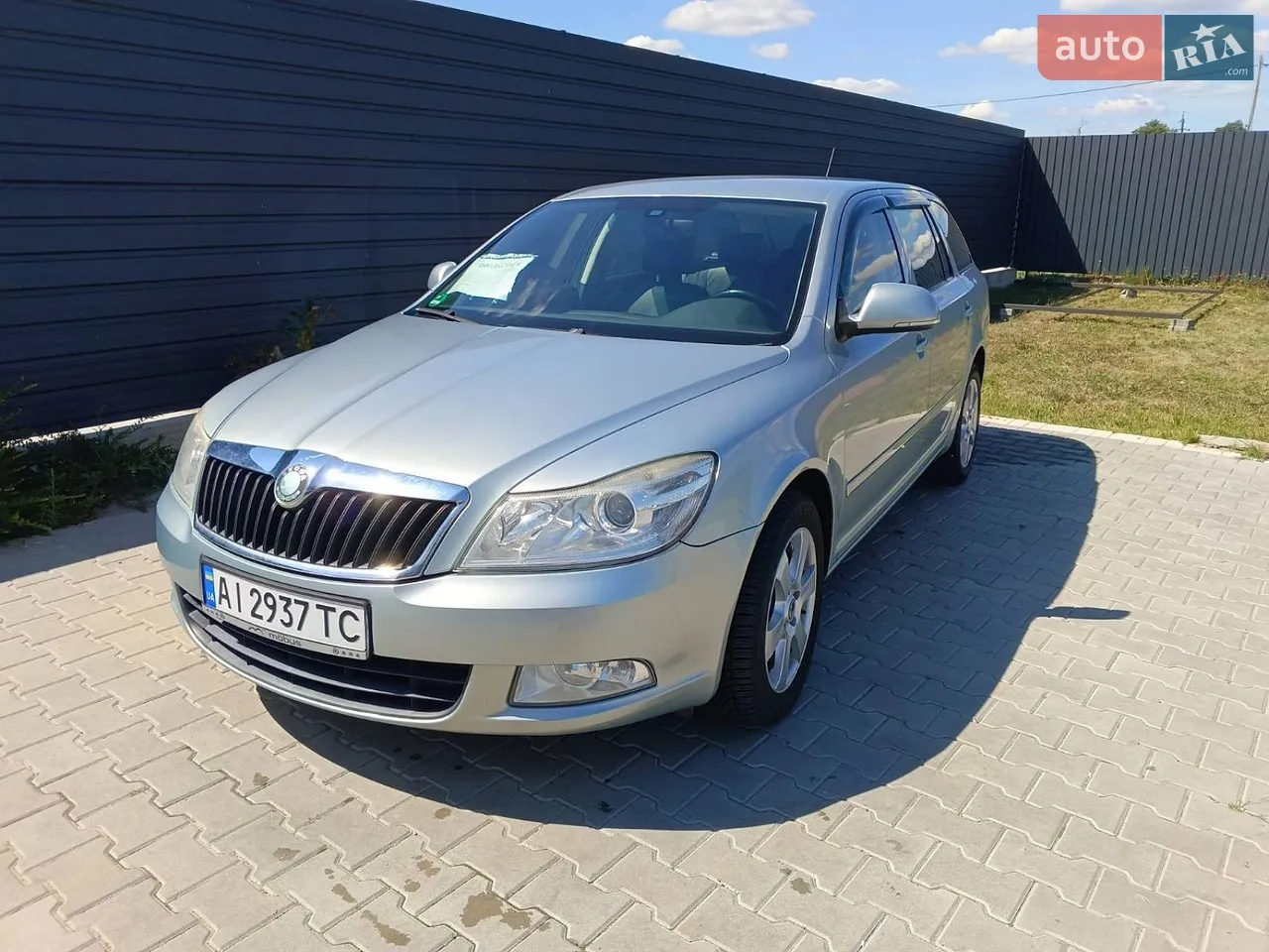 2010 Skoda Octavia - мініатюра 42