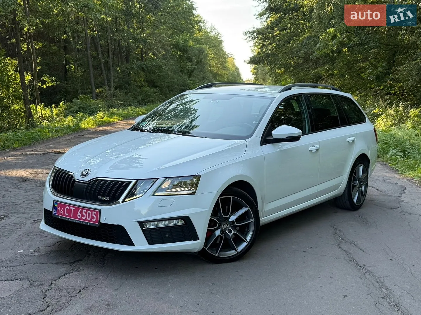 2017 Skoda Octavia - фото 1