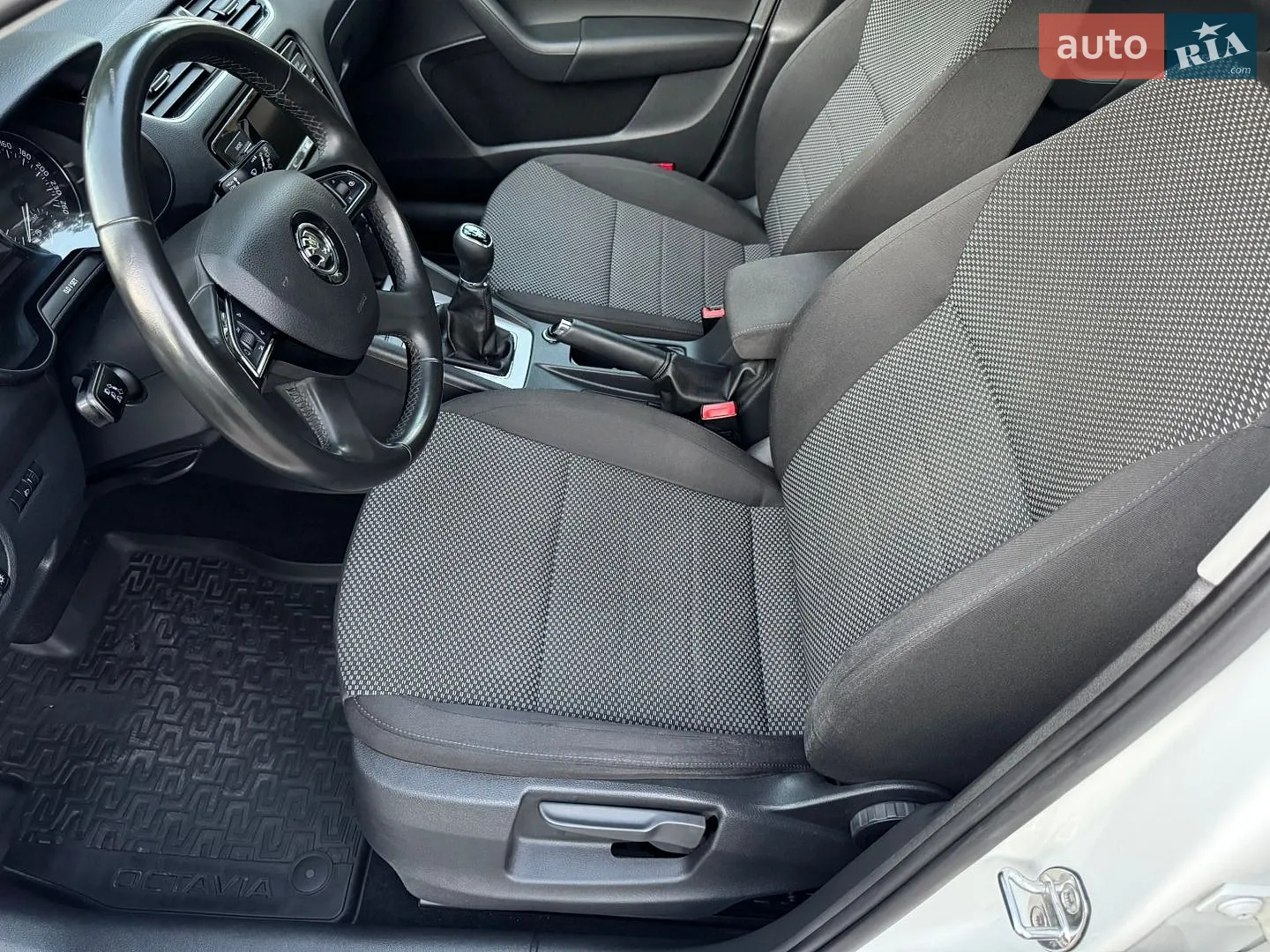 2014 Skoda Octavia - мініатюра 29