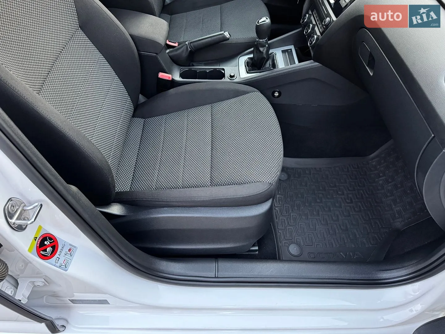 2014 Skoda Octavia - мініатюра 44