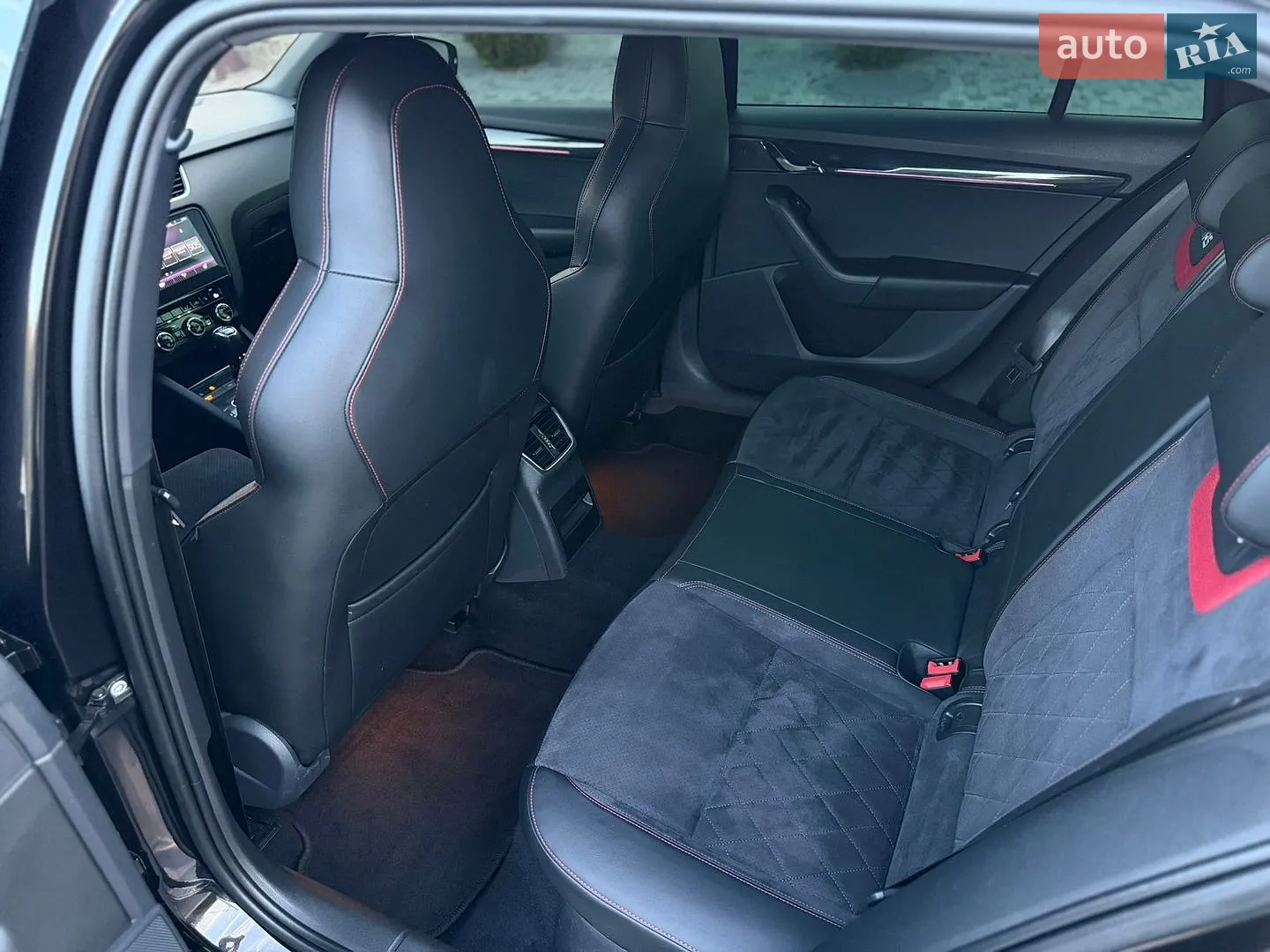 2019 Skoda Octavia - мініатюра 37