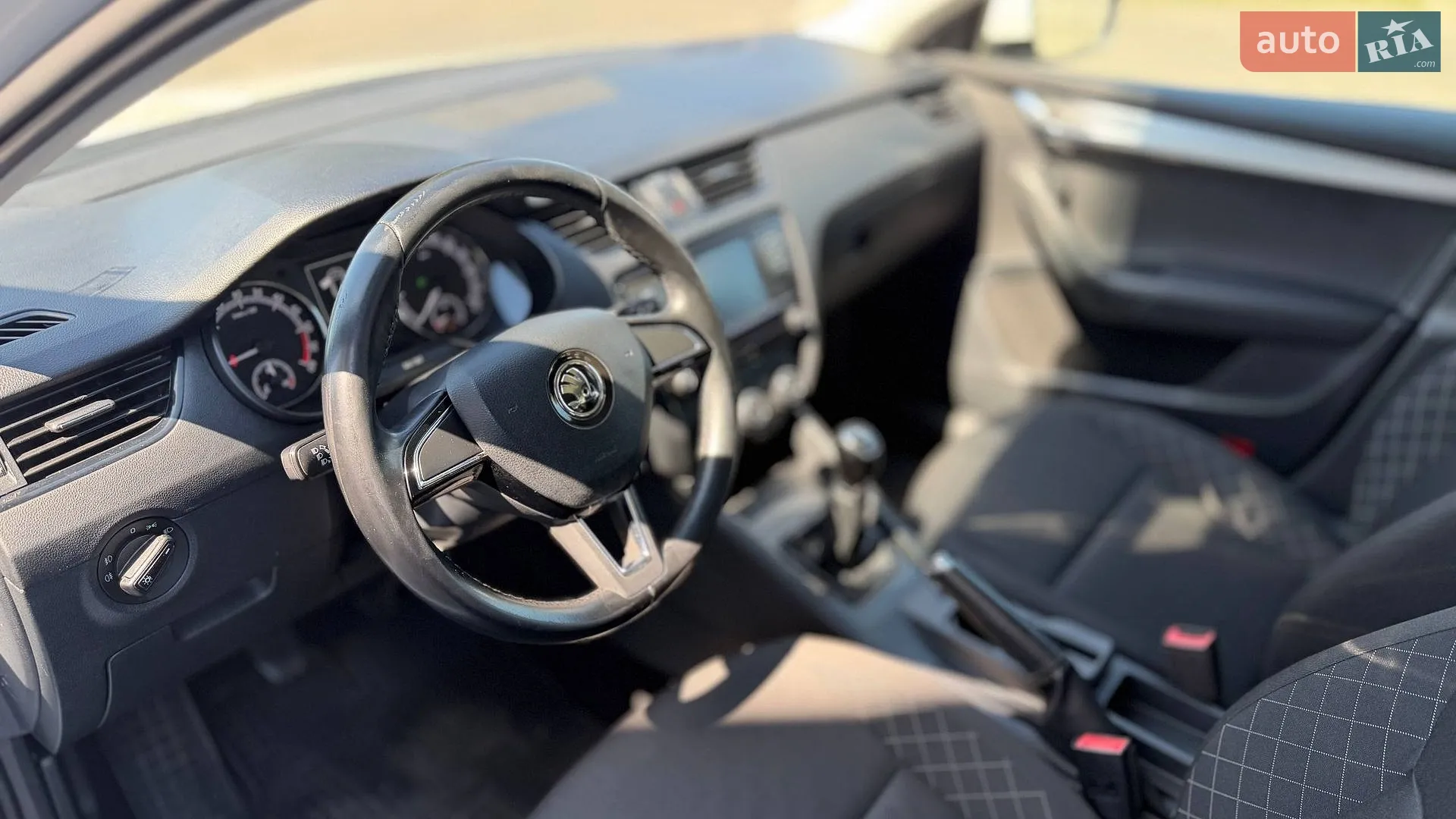 2017 Skoda Octavia - мініатюра 15