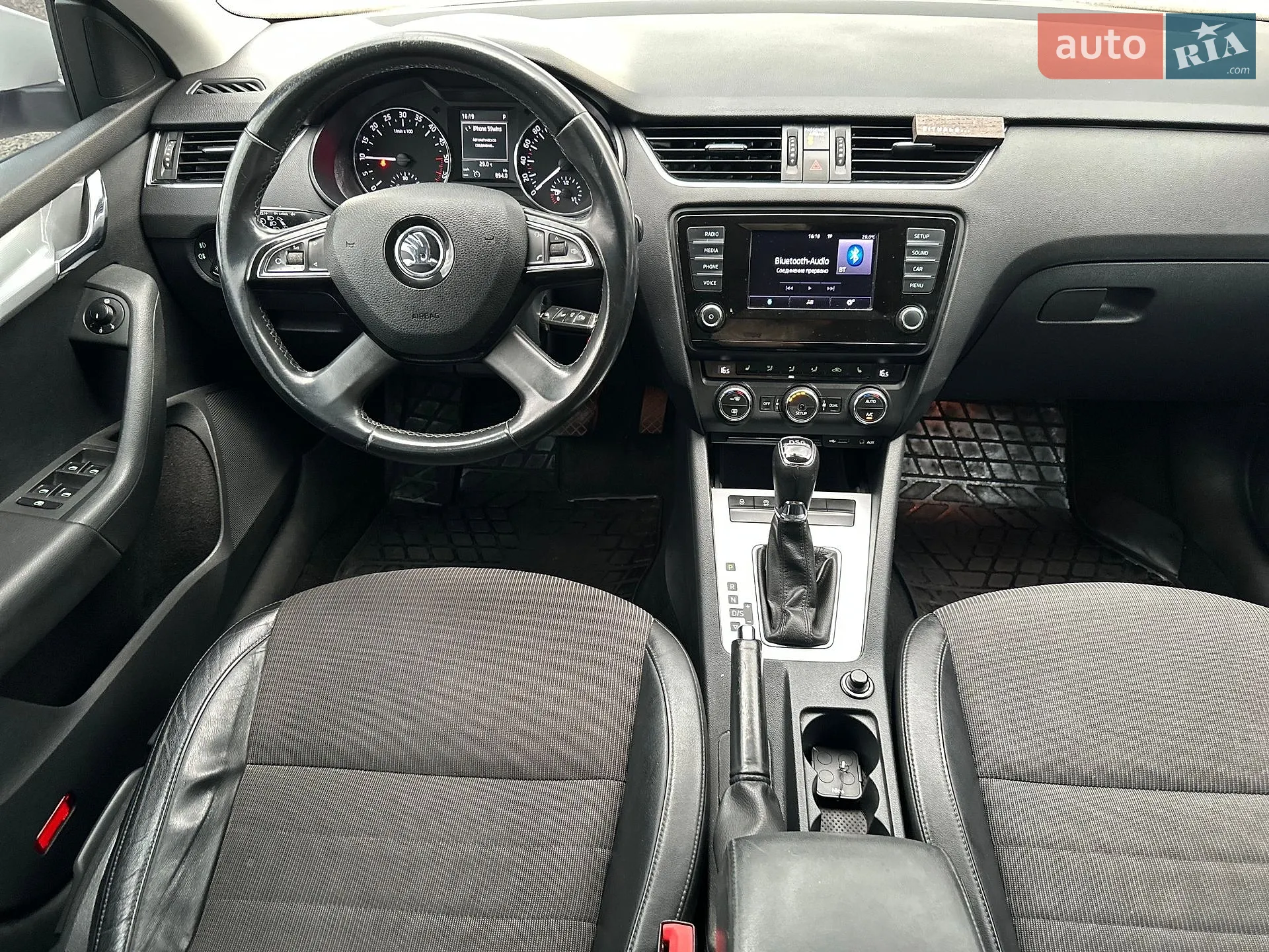 2013 Skoda Octavia - мініатюра 17