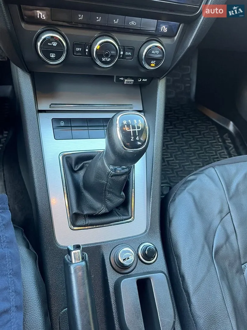 2014 Skoda Octavia - мініатюра 12