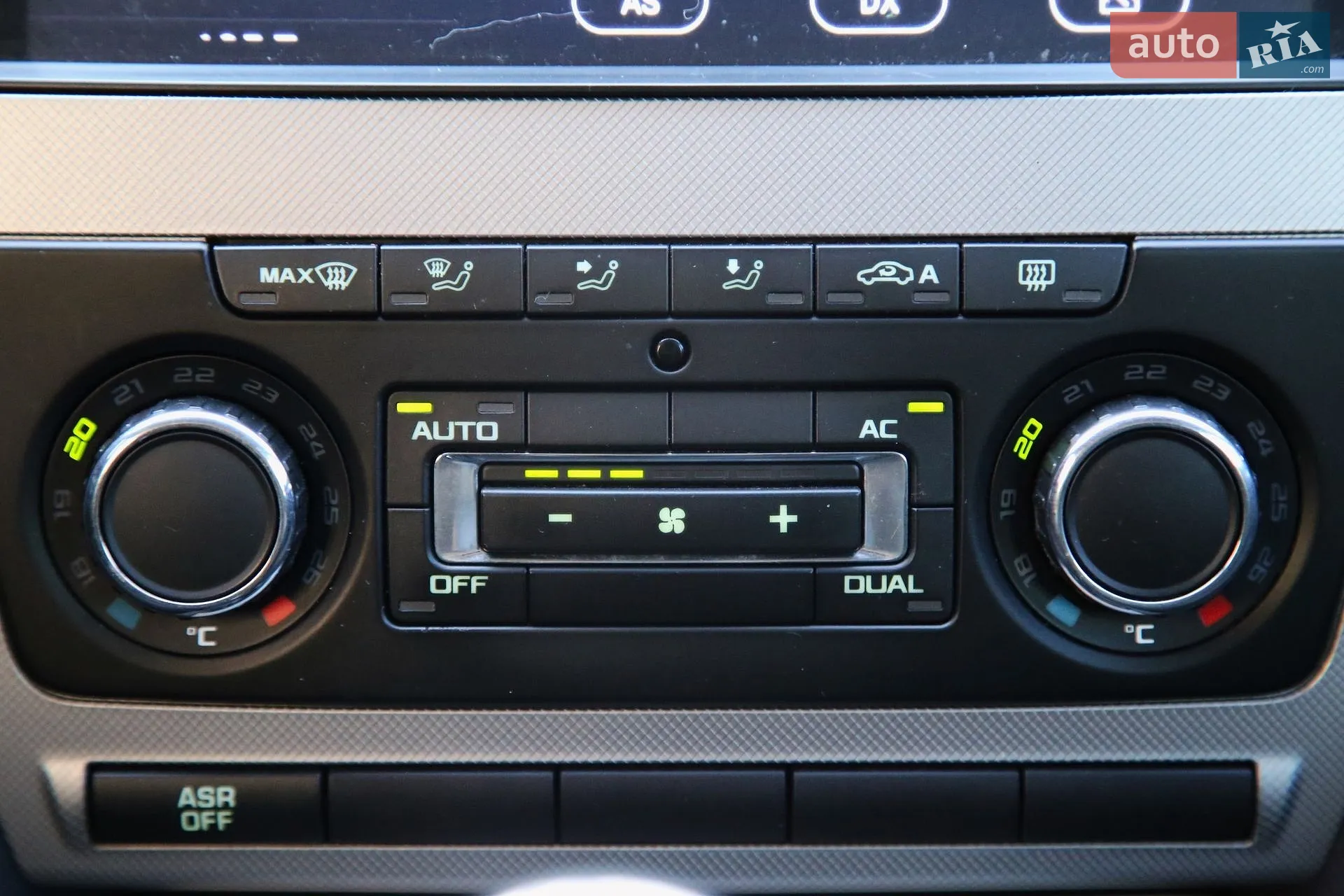 2012 Skoda Octavia - мініатюра 16