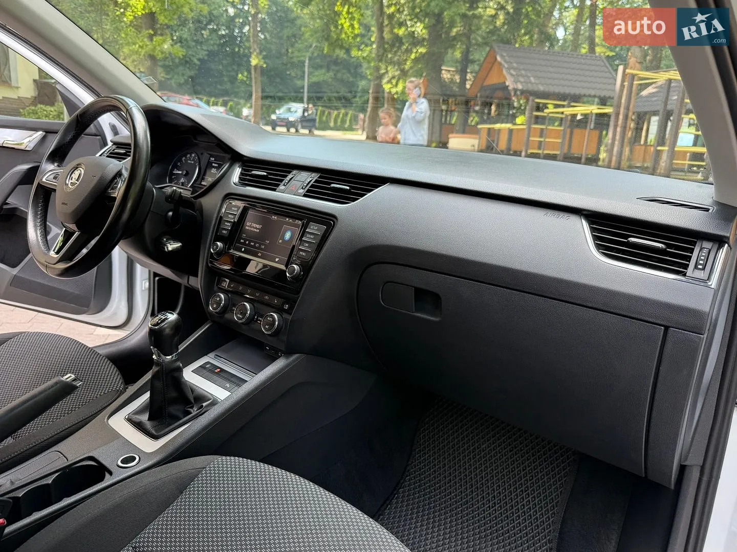 2016 Skoda Octavia - мініатюра 124