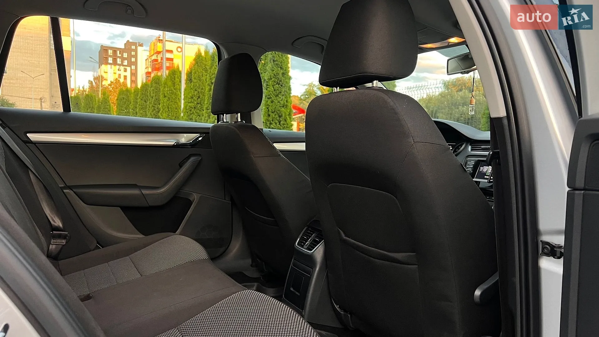 2013 Skoda Octavia - мініатюра 36