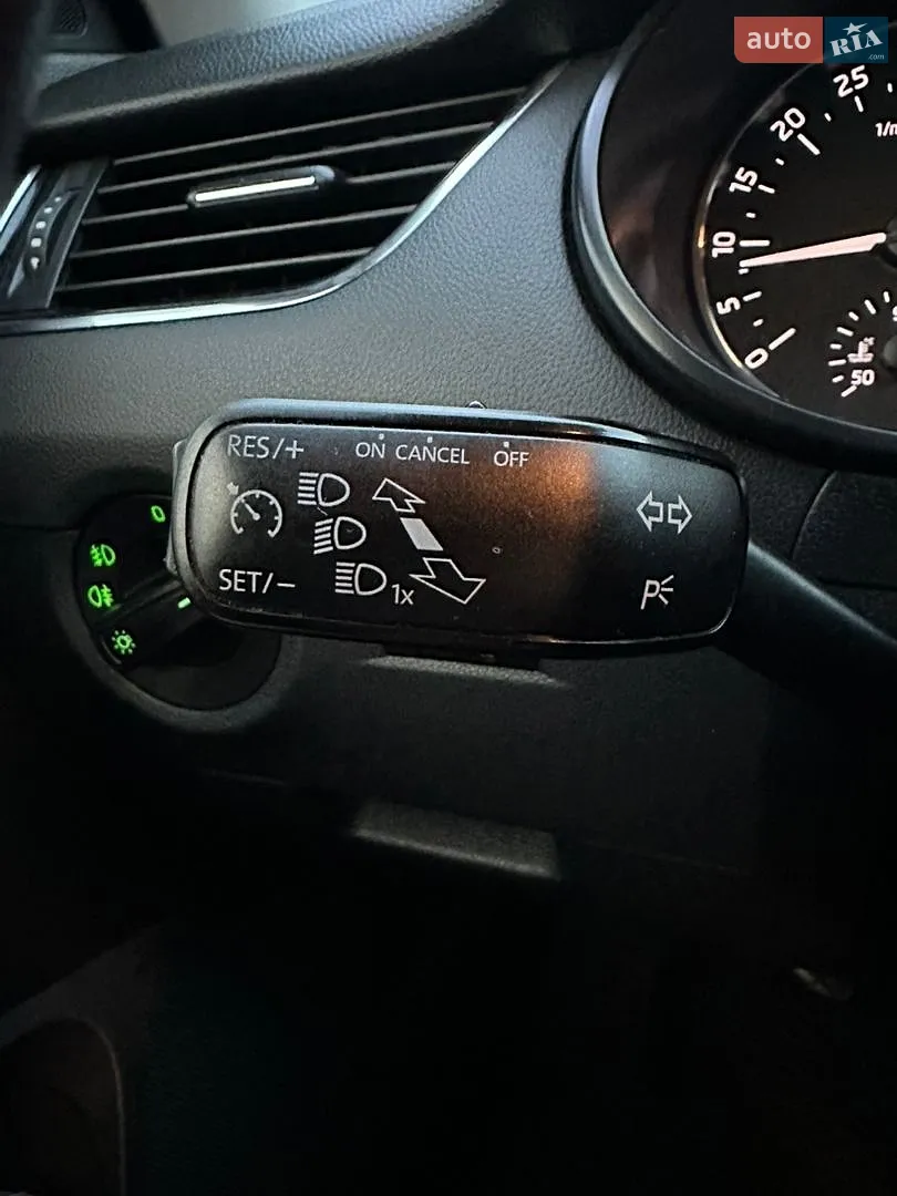 2013 Skoda Octavia - мініатюра 38