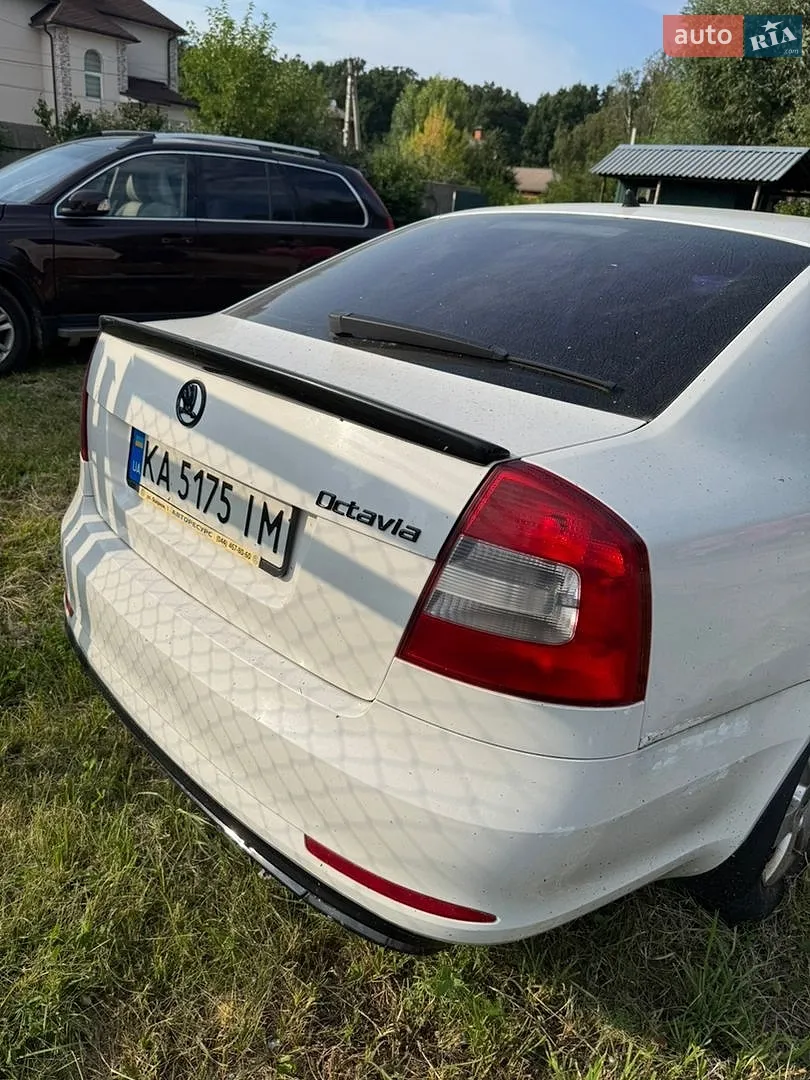 2011 Skoda Octavia - мініатюра 6