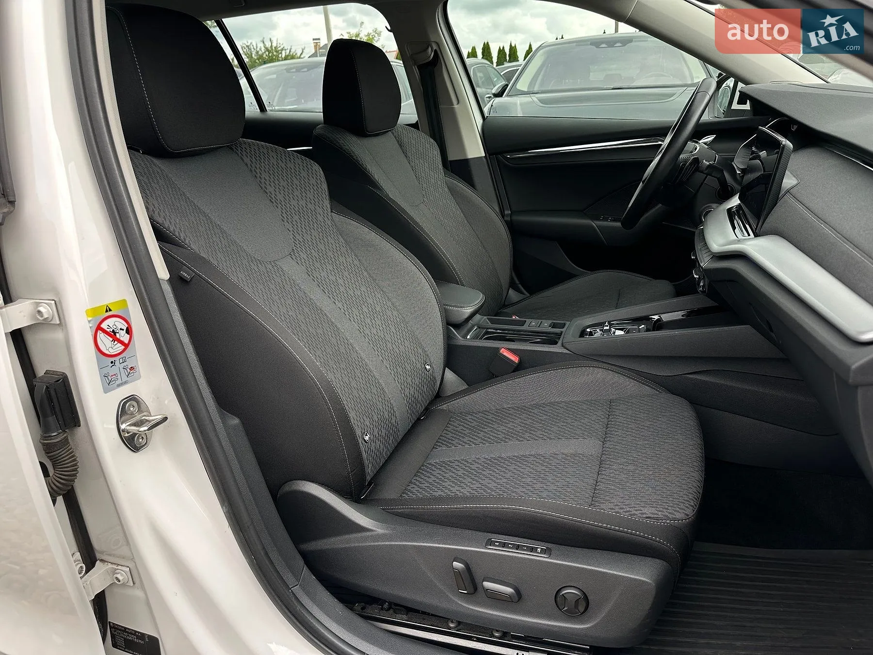 2021 Skoda Octavia - мініатюра 103