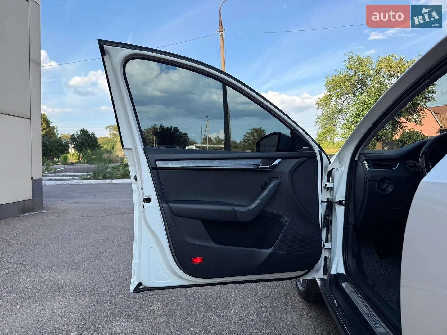 2019 Skoda Octavia - мініатюра 19