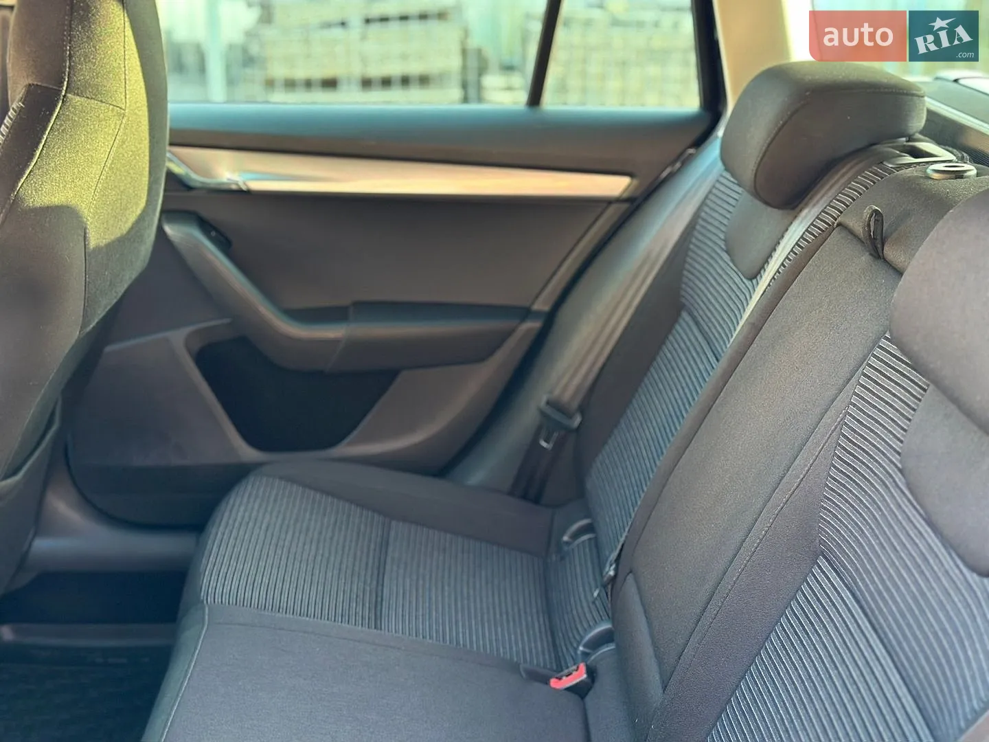 2015 Skoda Octavia - мініатюра 14
