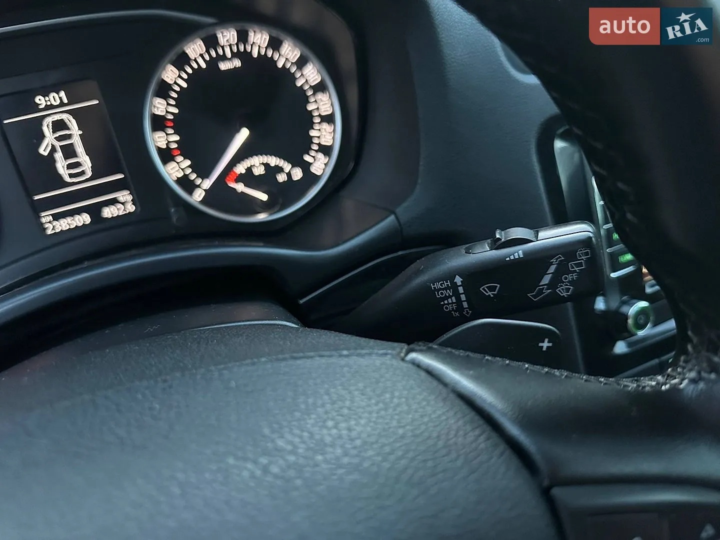 2012 Skoda Octavia - мініатюра 27