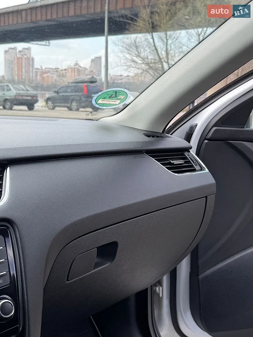 2015 Skoda Octavia - мініатюра 102
