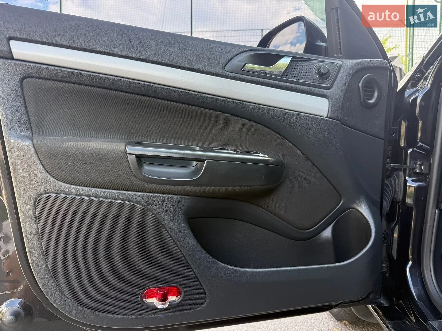 2011 Opel Antara - мініатюра 16