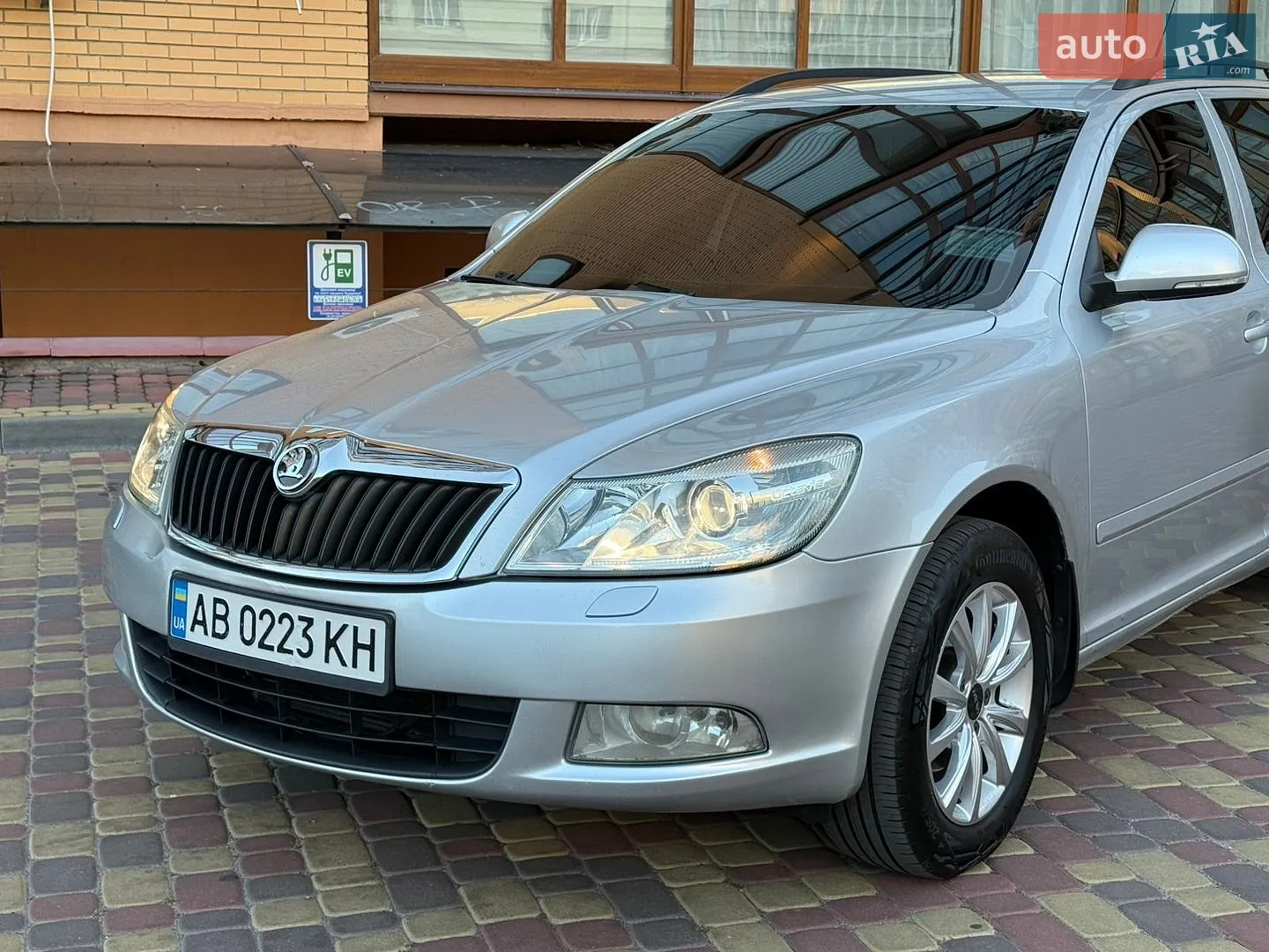 2010 Skoda Octavia - мініатюра 5