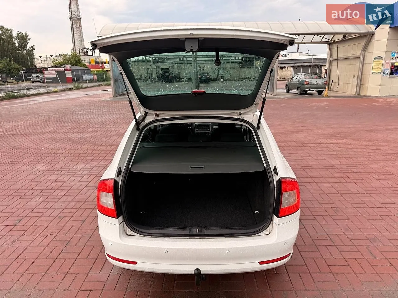 2012 Skoda Octavia - мініатюра 18