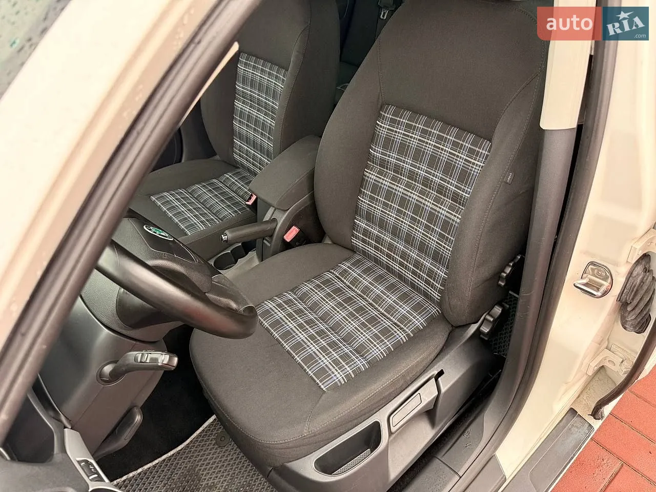 2012 Skoda Octavia - мініатюра 28